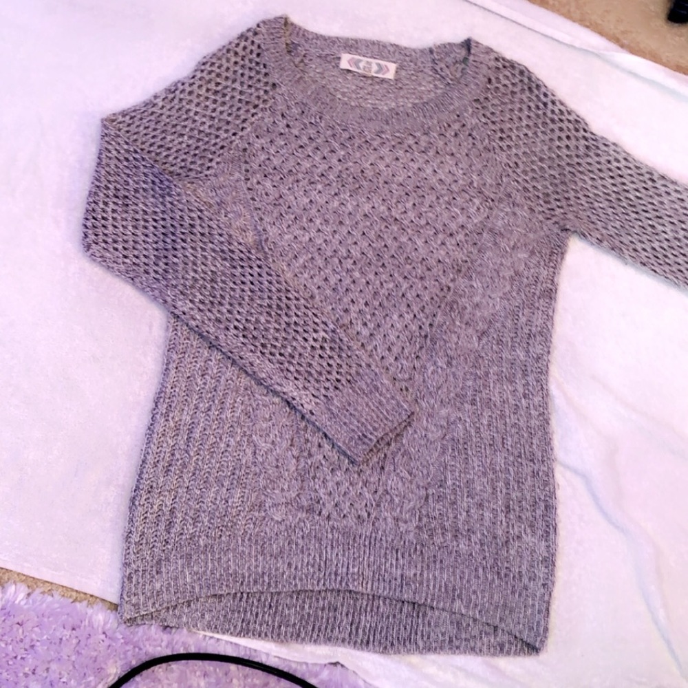 ‘Pink Rose’ Grey Sweater - Picture 4 of 4